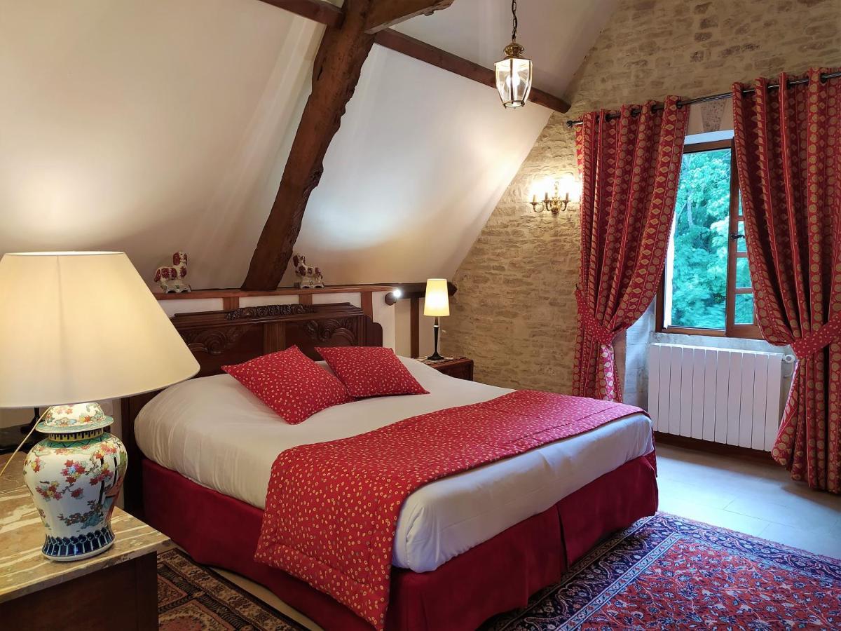 Hotel Le Manoir De Mathan Crepon A La Campagne 5 Mn D'Arromanches Et 10 Mn De Bayeux Exterior photo